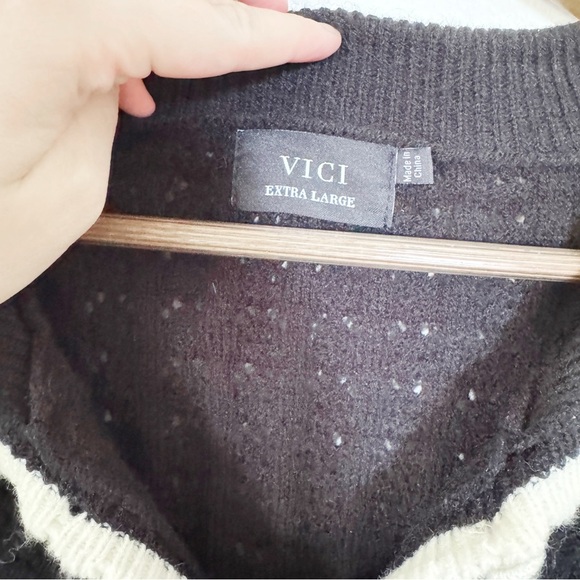 Vici knit collared blouse in black size XL - Picture 4 of 5